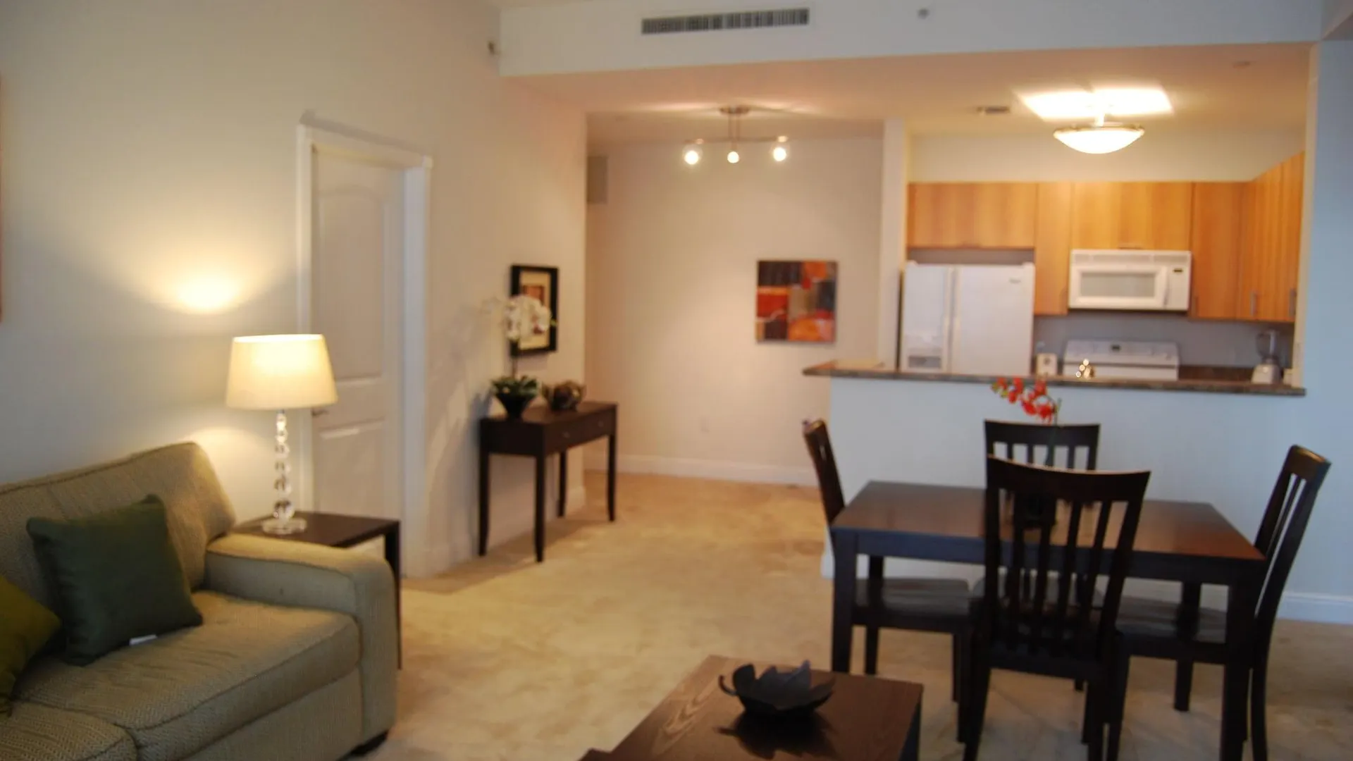 Hotel Towers Of Dadeland By Vacations South Miami