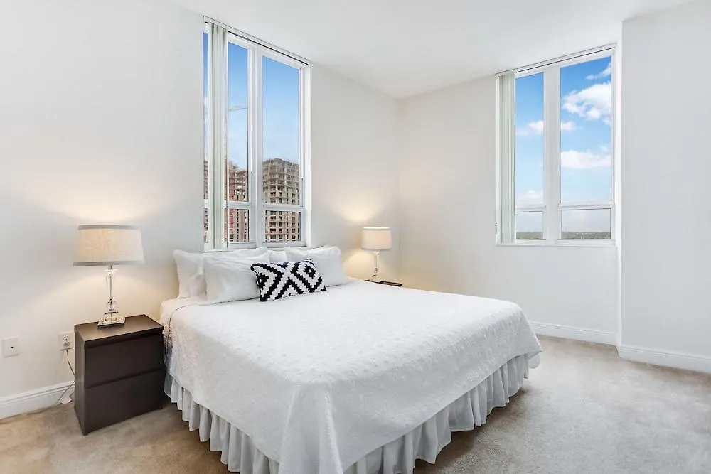 Towers Of Dadeland By Vacations 3* South Miami