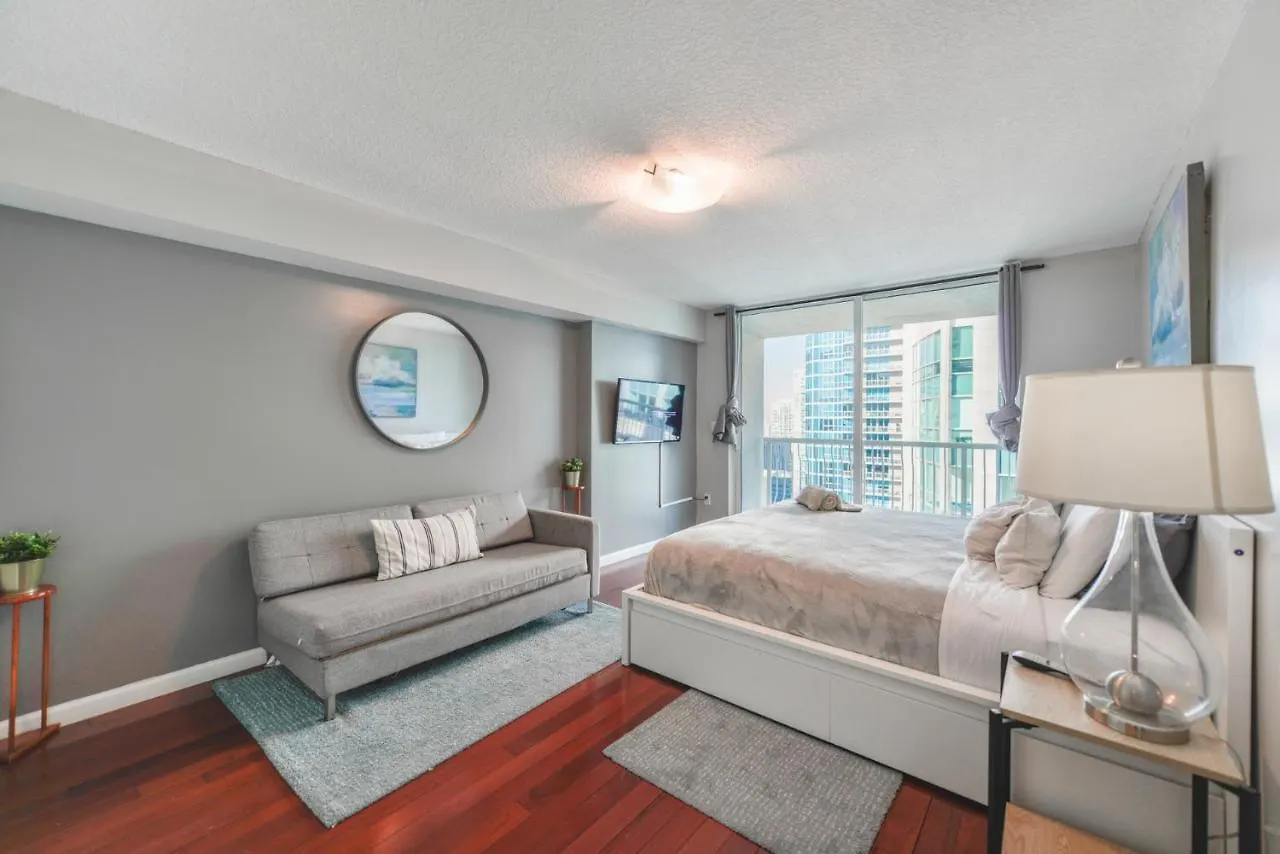 아파트 3 Bedrooms At Brickell 41st Floor Top Location