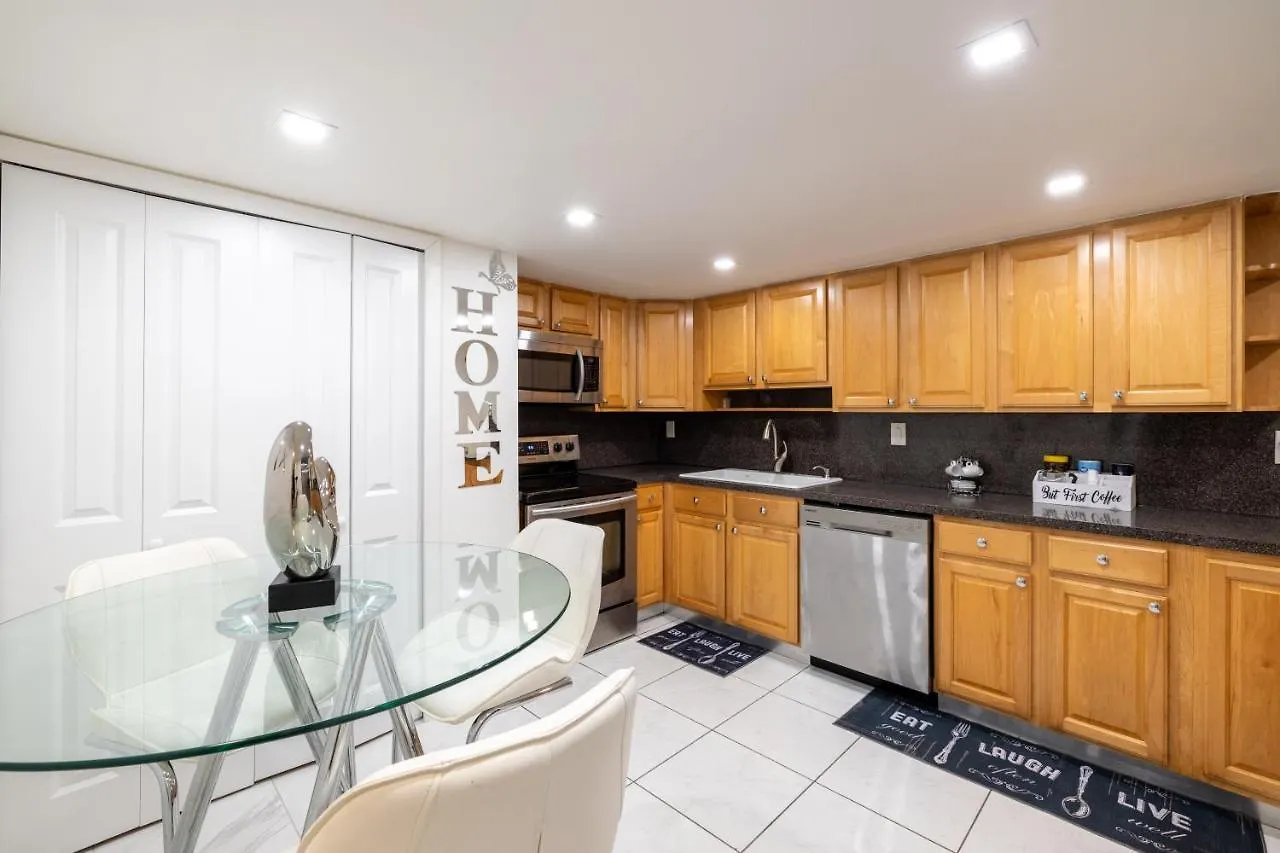 Luxurious And Cozy Townhouse 3 Bedrooms 2.5 Bath Vila Miami