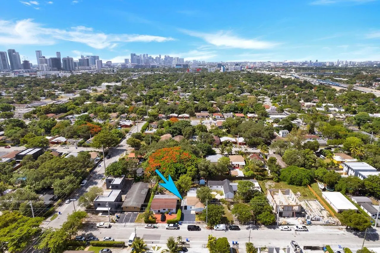 Very Modern Buena Vista Gem Near Wynwood Prázdninový dům Miami