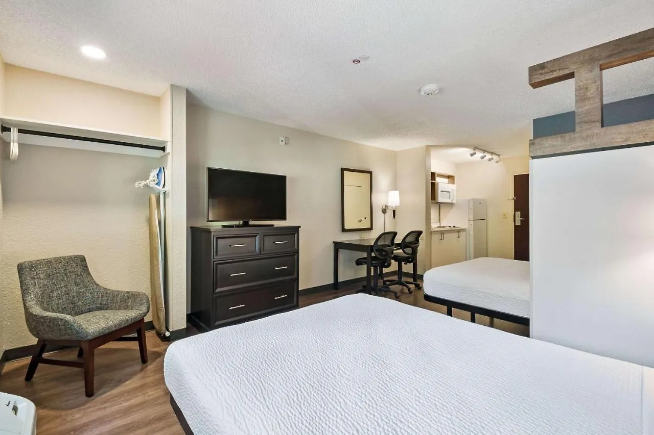 Extended America Premier - - Downtown Brickell - Cruise Port