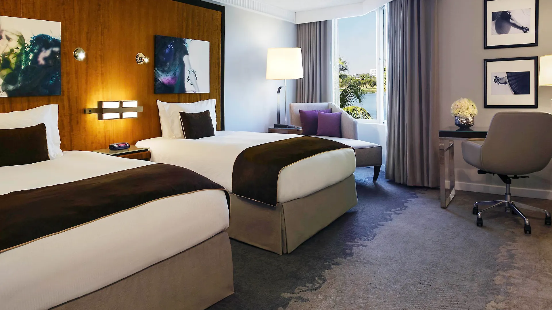 Pullman Airport 4*