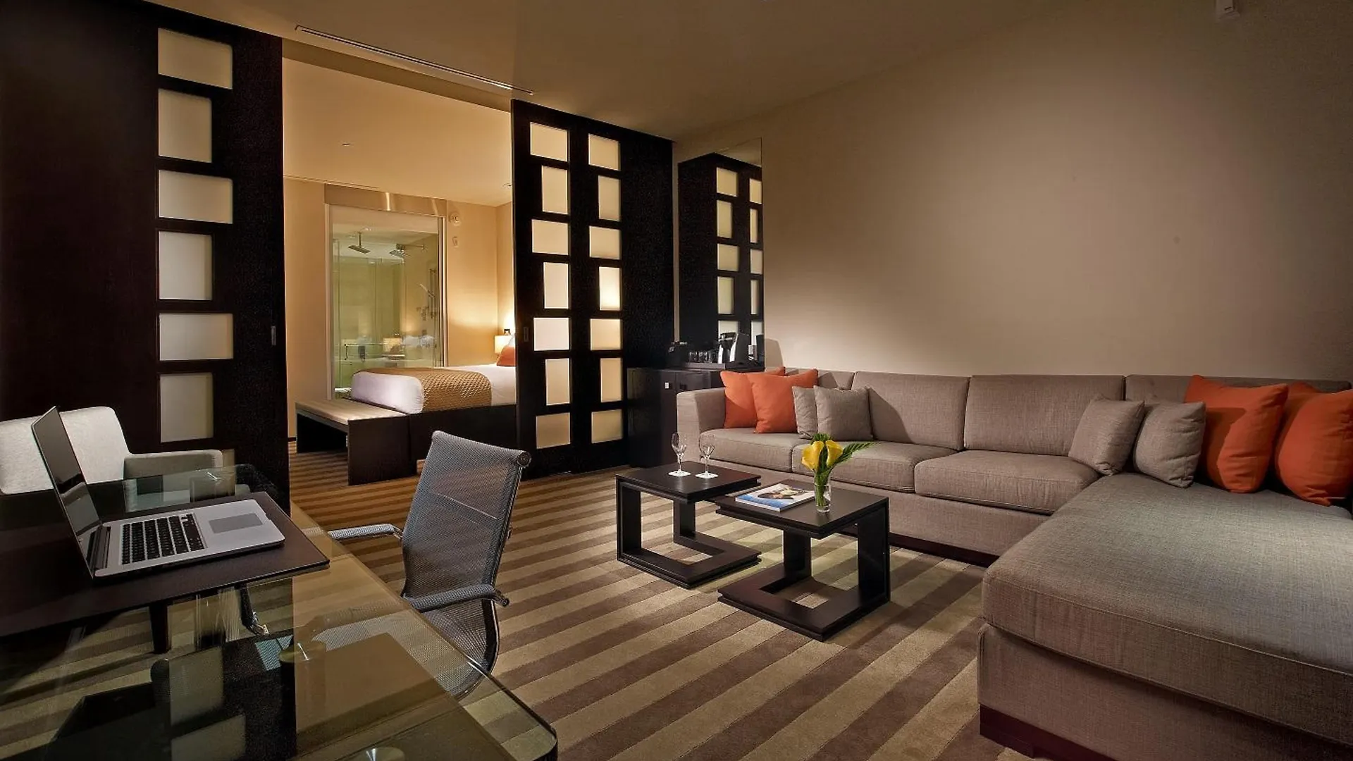 Eb Miami Airport 4*
