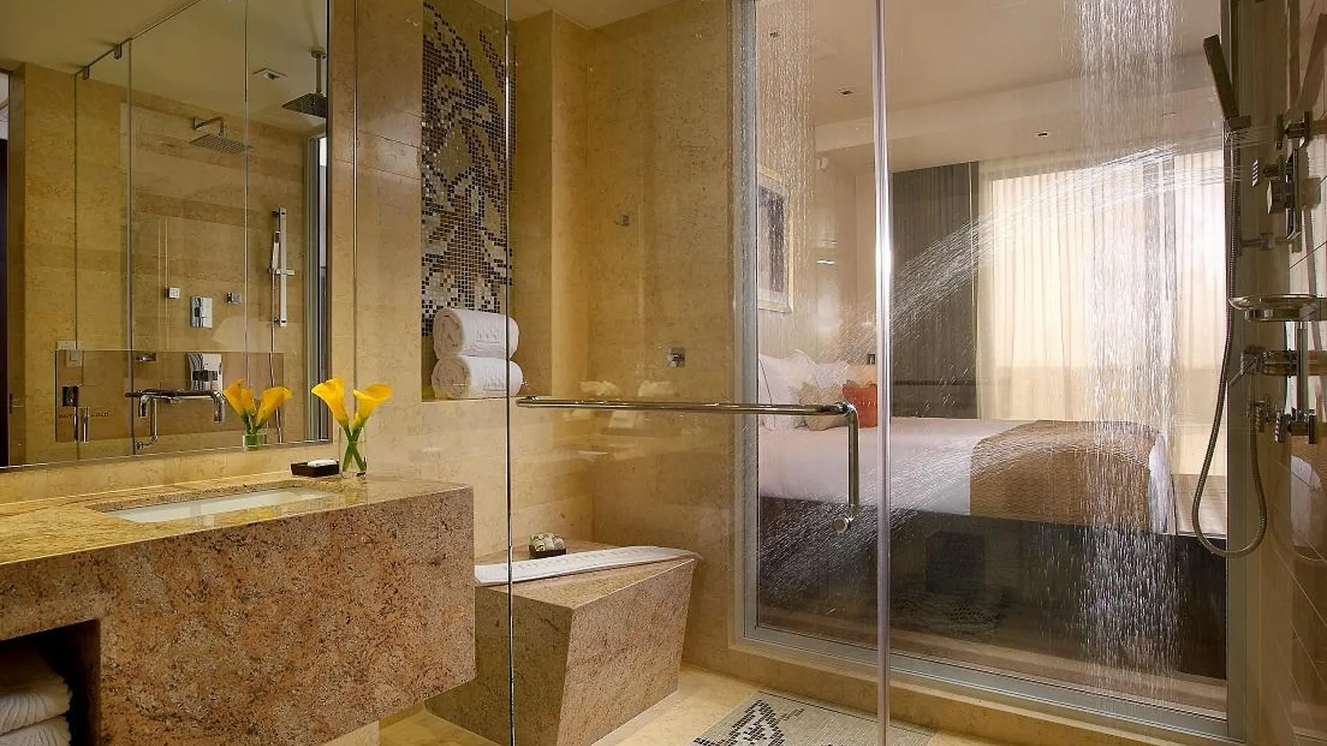 Eb Miami Airport Hotel 4*