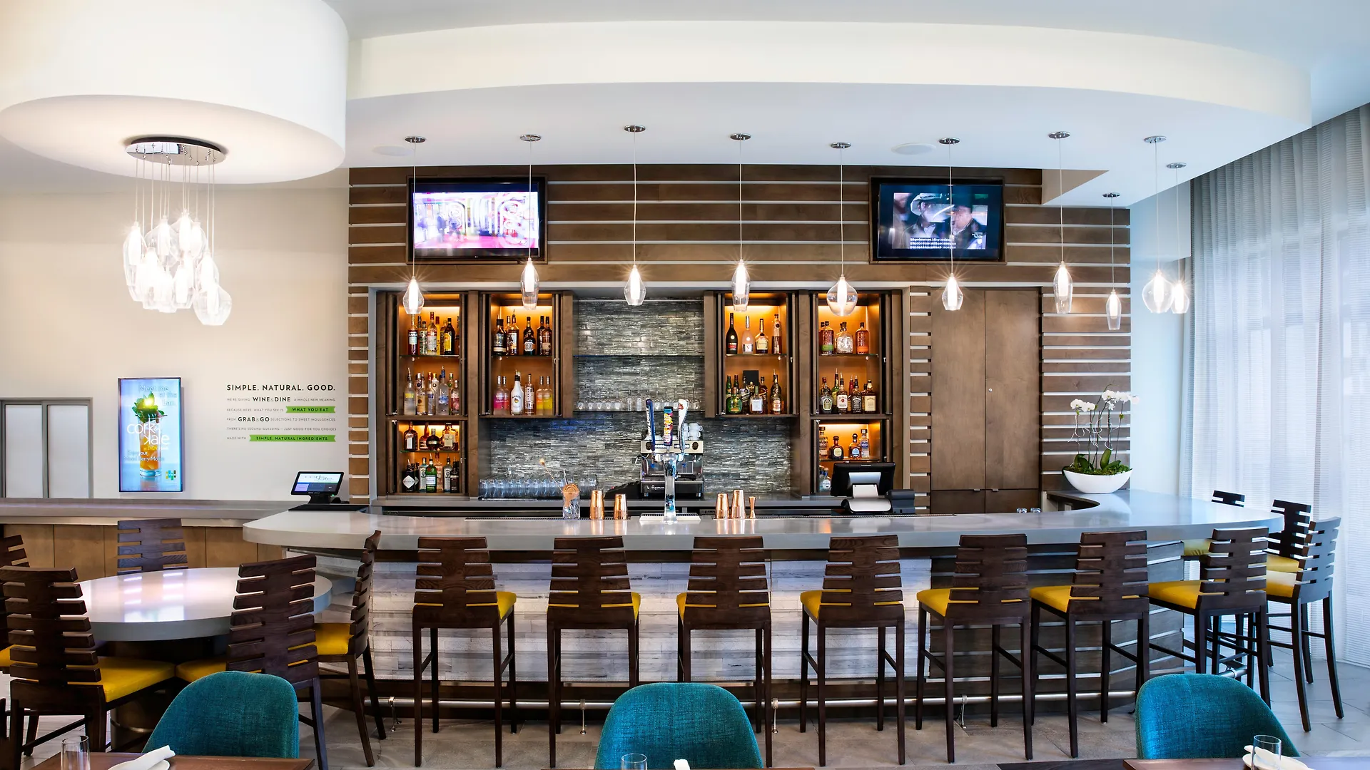 Even - Airport By Ihg 3*