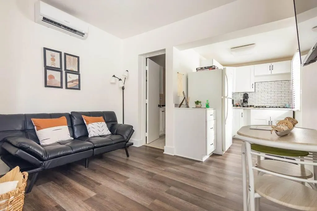Sleeps 3, Cozy, Boho Style, In The Heart Of -free Parking דירה