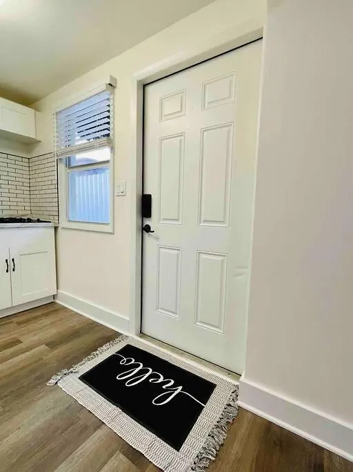 דירה Sleeps 3, Cozy, Boho Style, In The Heart Of -free Parking *