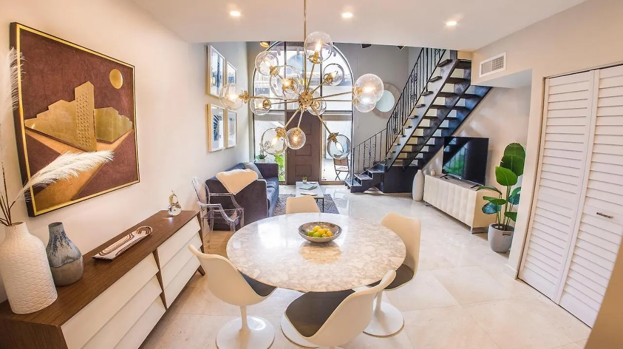 Villa At St Place Unit F, Luxury, Pet Friendly *