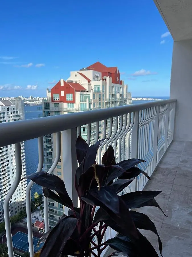 Appartamento Lujoso En Brickell *