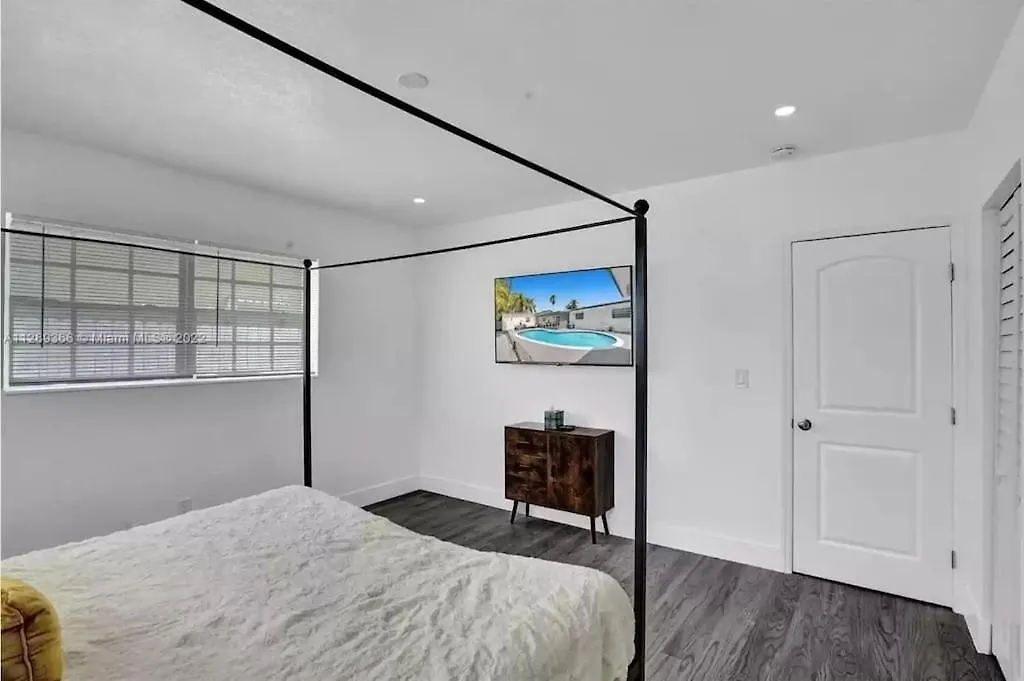 Villa Luxury Pool // 5bd 4ba