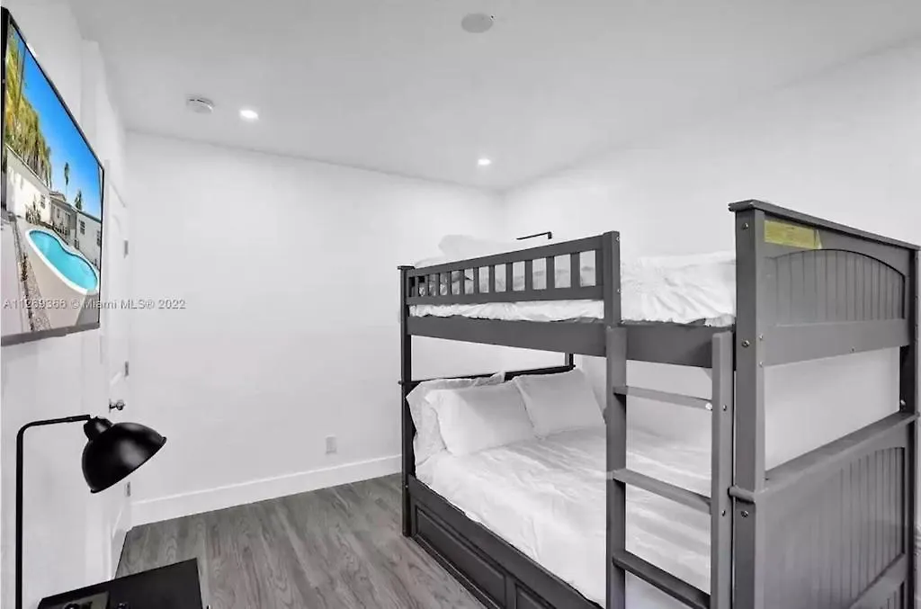 Luxury Pool // 5bd 4ba Villa *