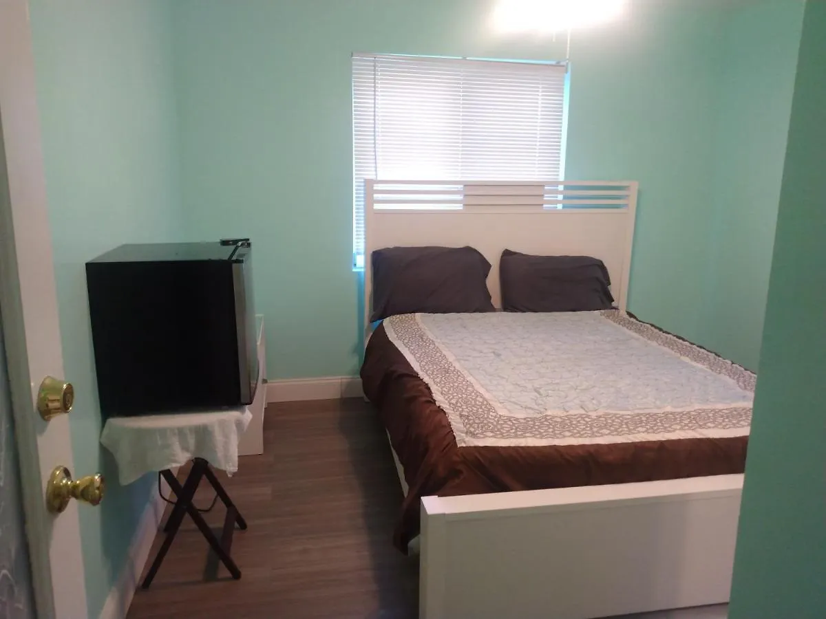 בית הארחה Mimo Studio With Private Entrance & Key *
