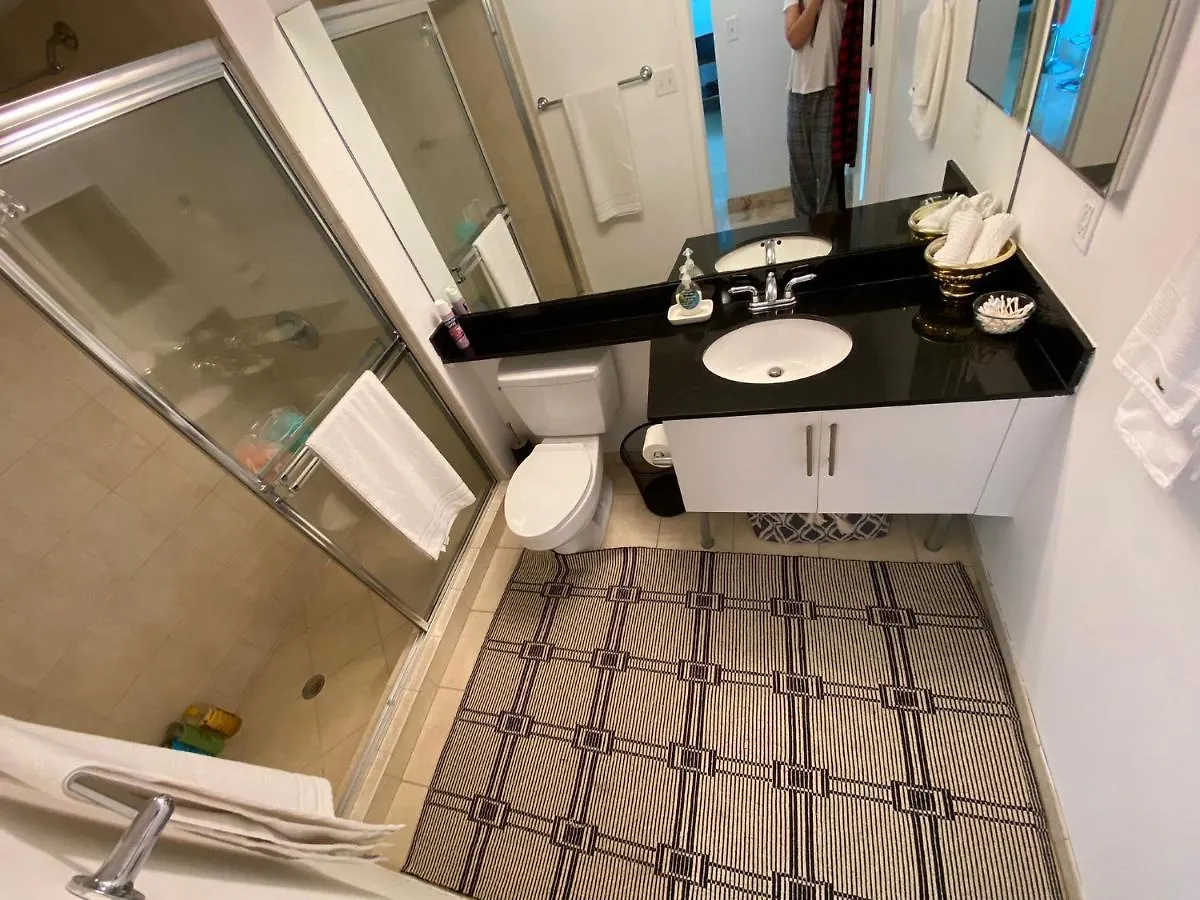 Comfortable In The Brickell Center Area 民宿