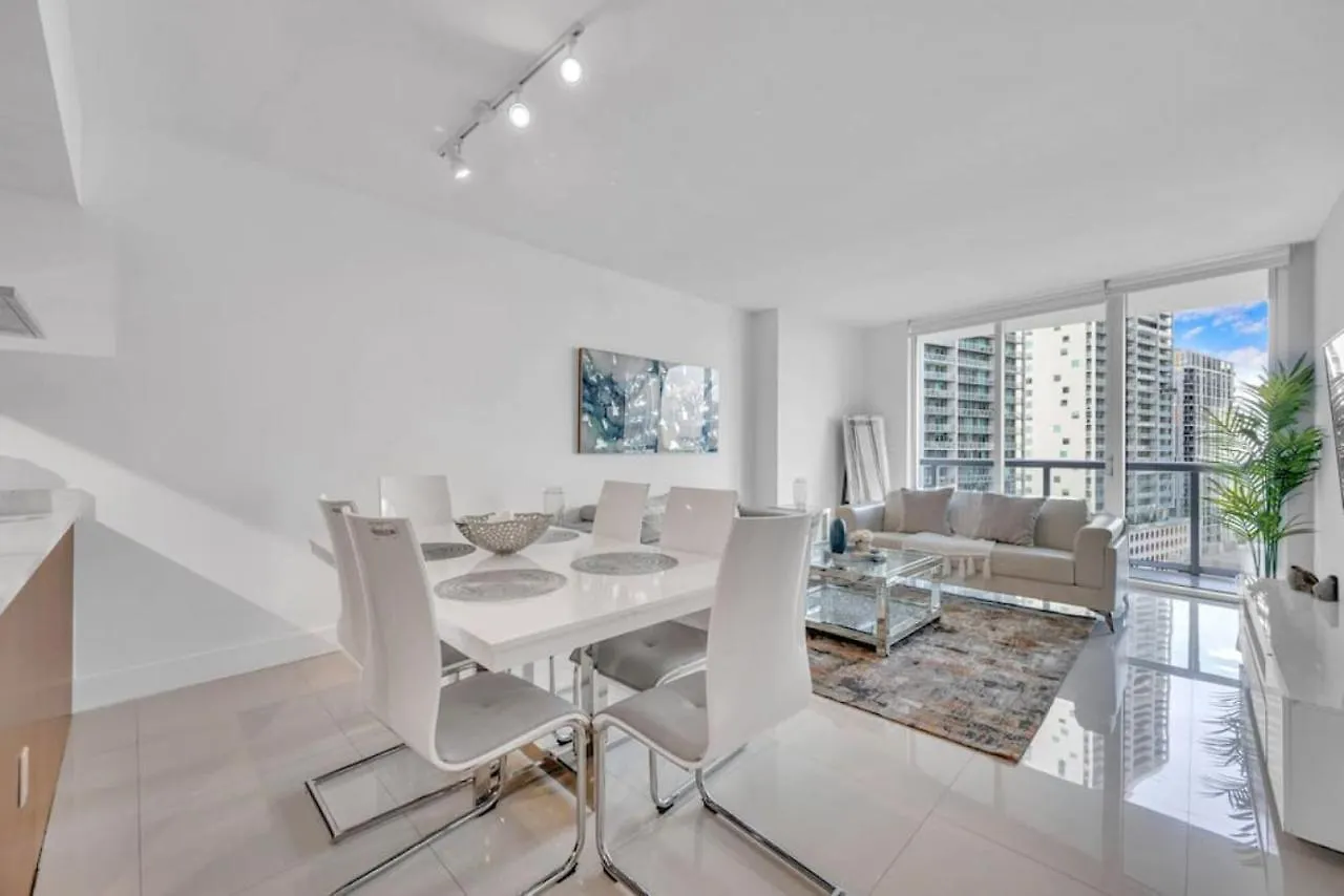 Modern 1 Bed Icon Brickell With Amazing Views 公寓