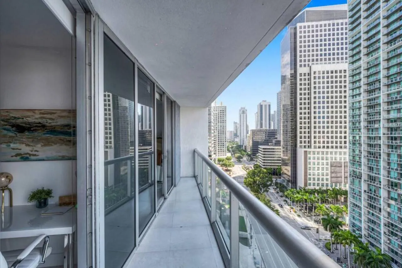 Modern 1 Bed Icon Brickell With Amazing Views
