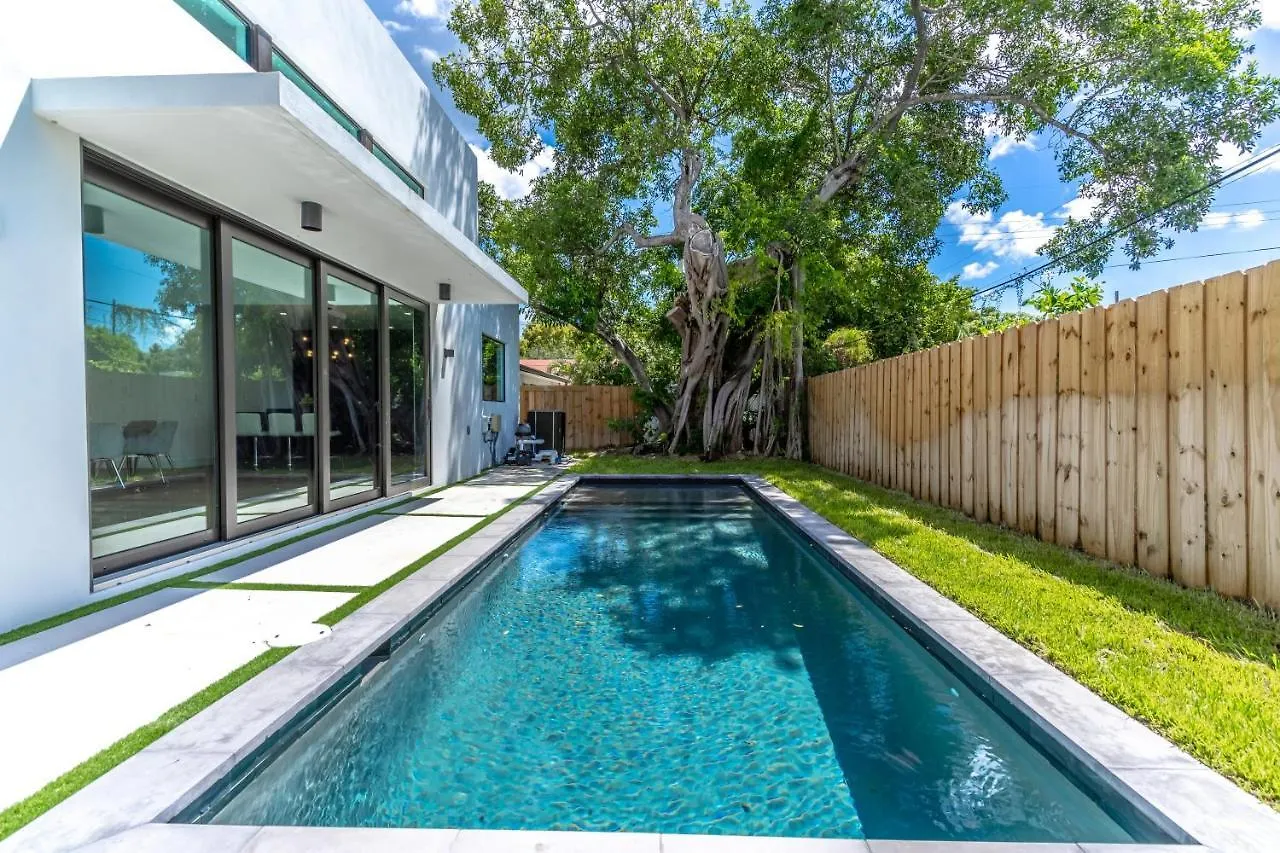 펜션 Lux With Pool, Wynwood House By Rovetravel 마이애미