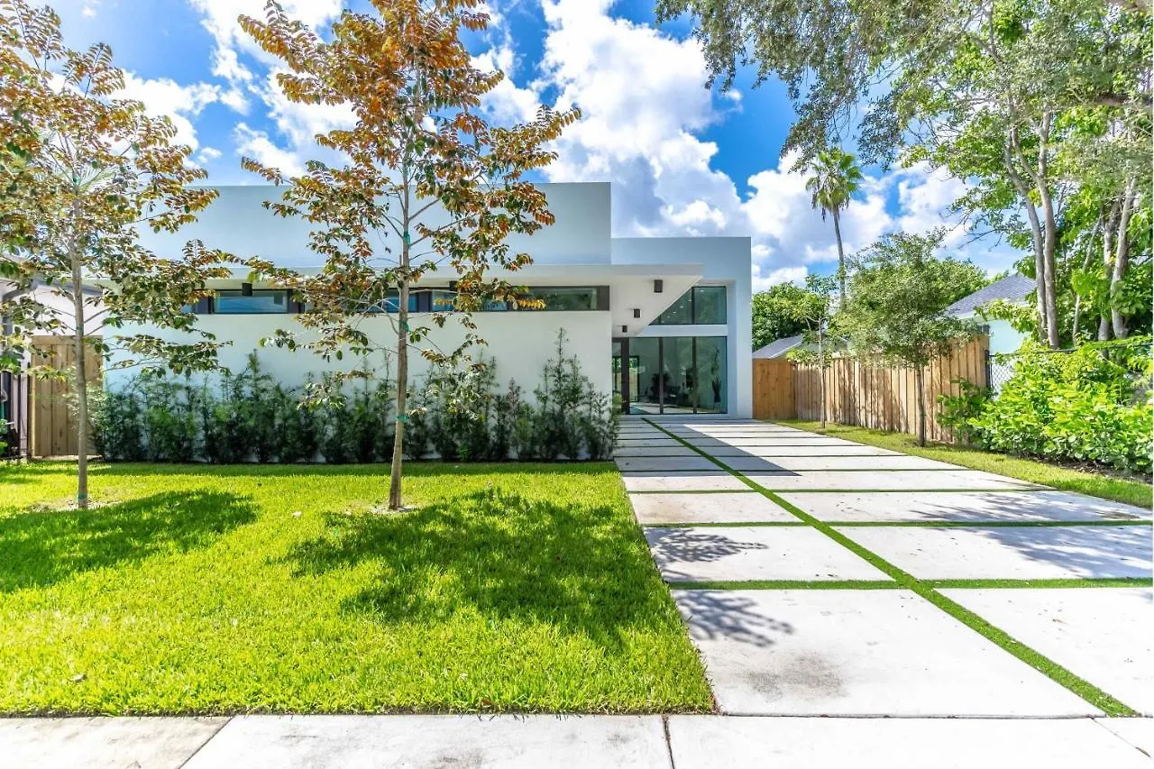 펜션 Lux With Pool, Wynwood House By Rovetravel 마이애미