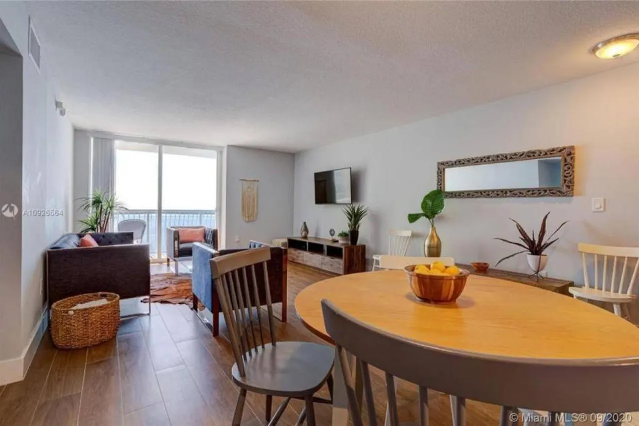 3br Airbnb Friendly With Ocean View And Balcony
