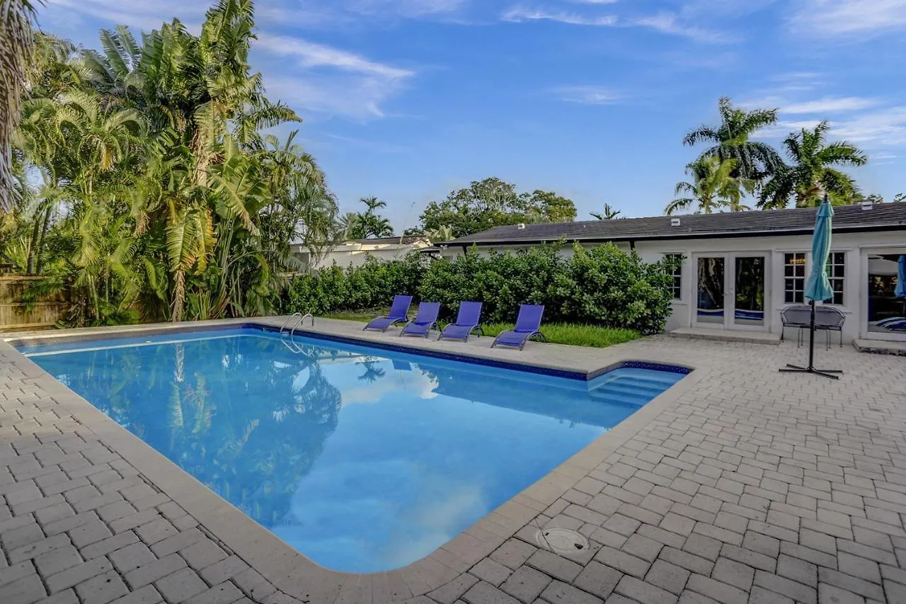 Casa Ria Luxury House & Private Pool Near Aventura Mall Vila
