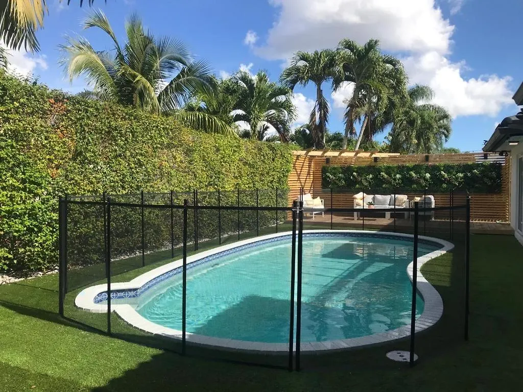 Ferienhaus Deluxe House W 5br Mini Golf & Heated Pool L62 Miami