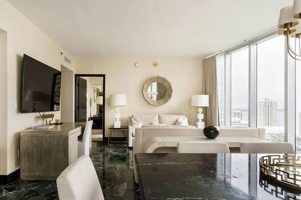 2 Bedroom With Stunning Views At The W Residences Lägenhet
