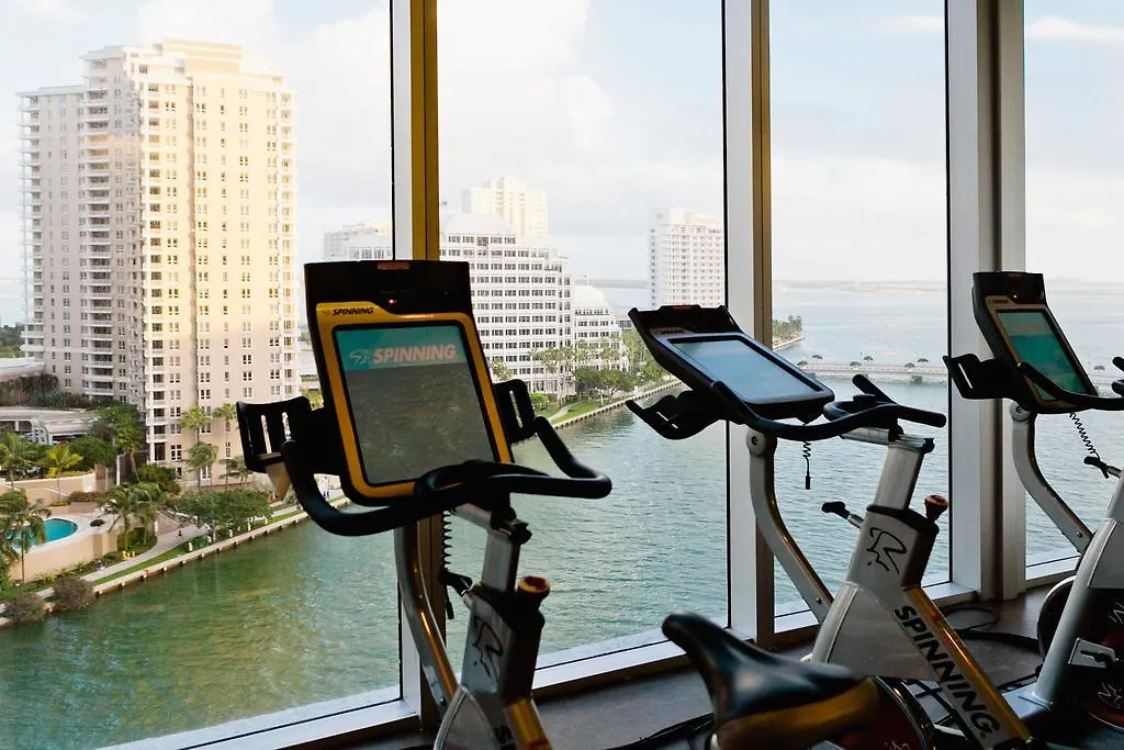 דירה Sky At Brickell Bay מיאמי