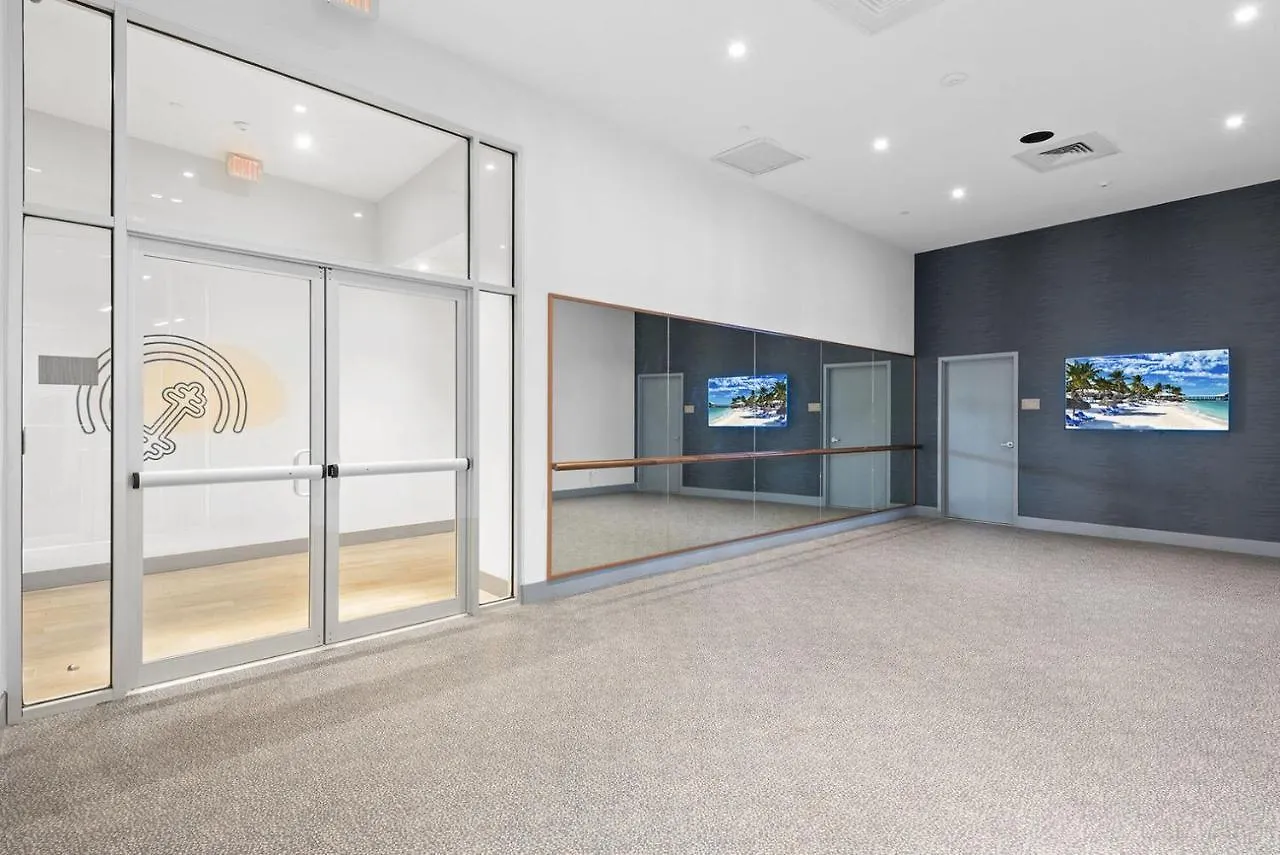 Upper East Side 1br W Gym Pool Wd Nr Mimo Mia-33 Miami