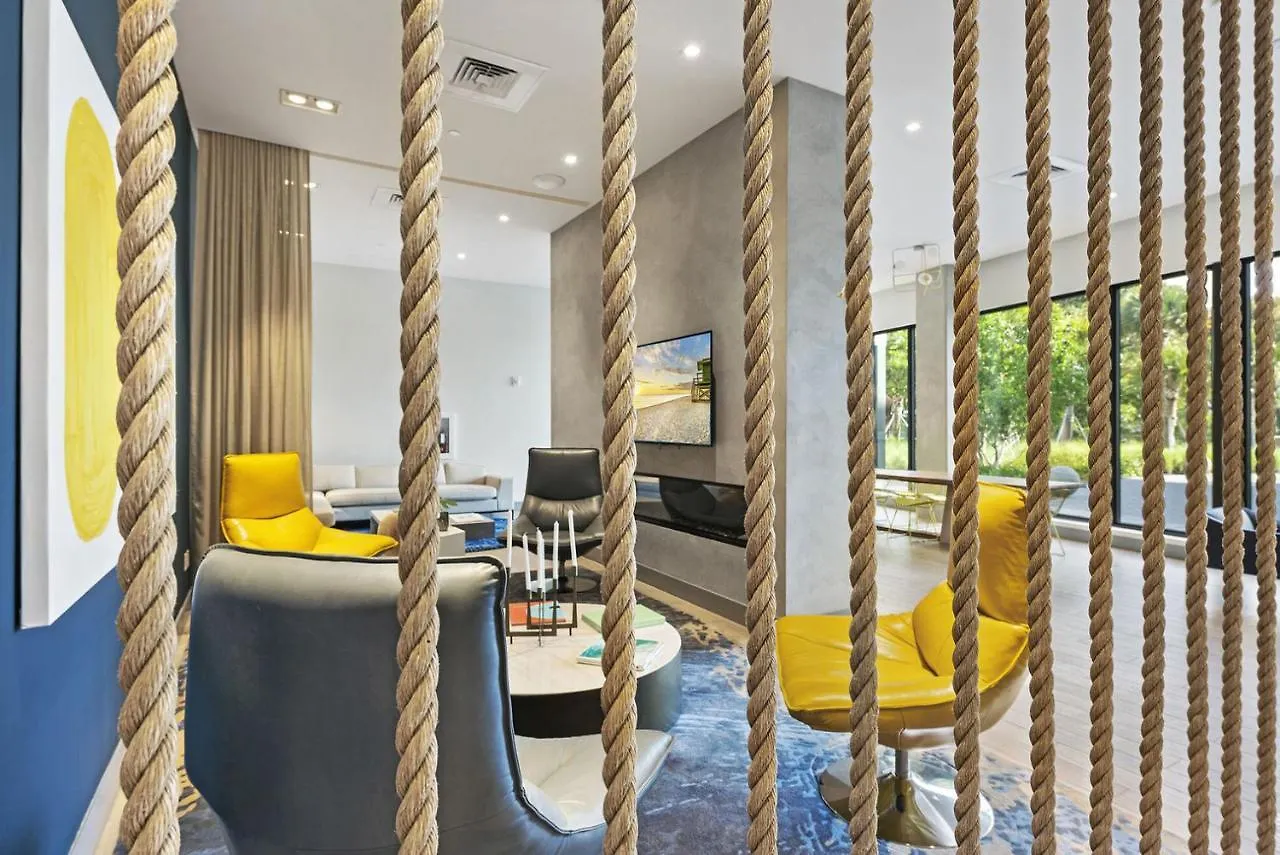 Upper East Side 1br W Gym Pool Wd Nr Mimo Mia-33