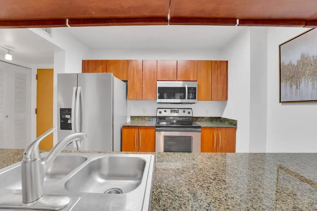 Impressive Unit In The Heart Of Brickell W Parking *