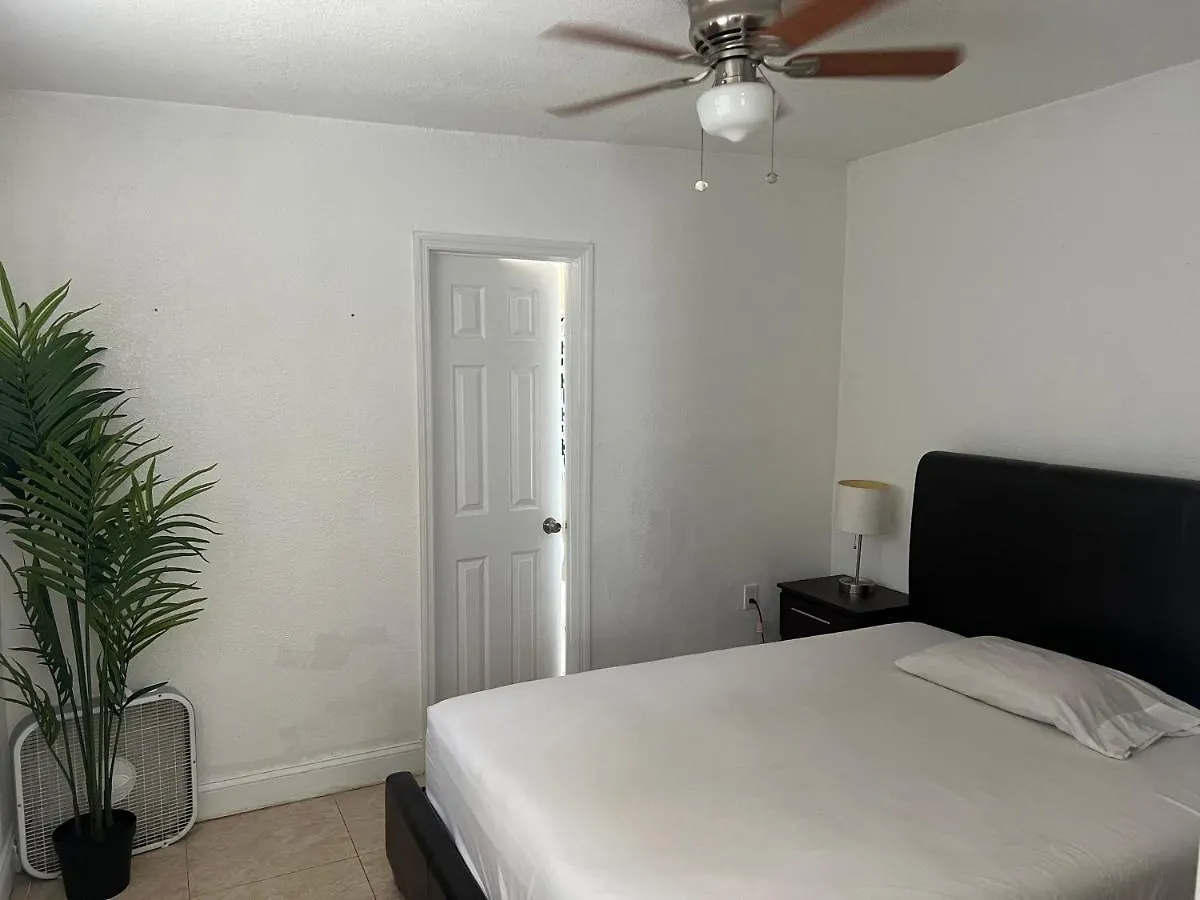 Haven By Airport Miami