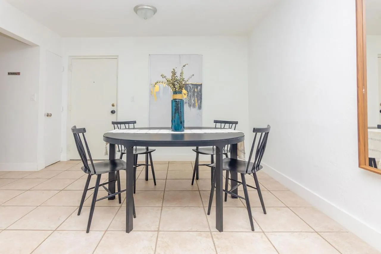 One Bedroom - With Parking & Balcony - Heart Of Wynwood Διαμέρισμα Μαϊάμι