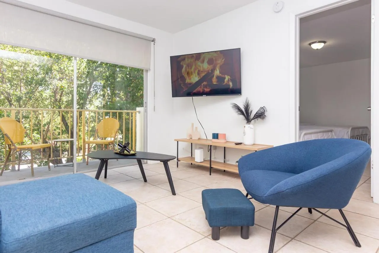 One Bedroom - With Parking & Balcony - Heart Of Wynwood Διαμέρισμα *