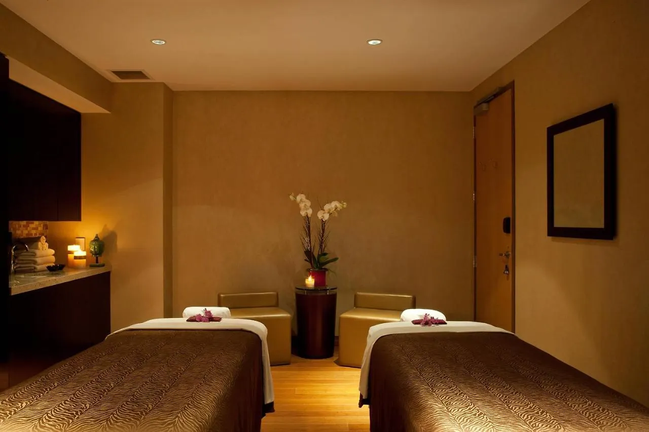 Beaux Arts, Autograph Collection Hotell