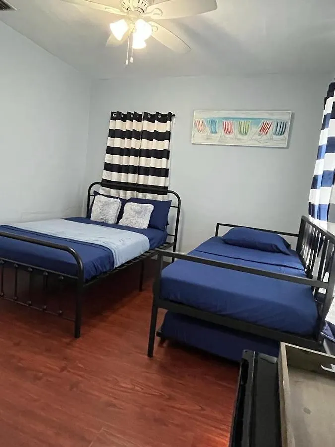 Blue Little Havana Guest house Miami