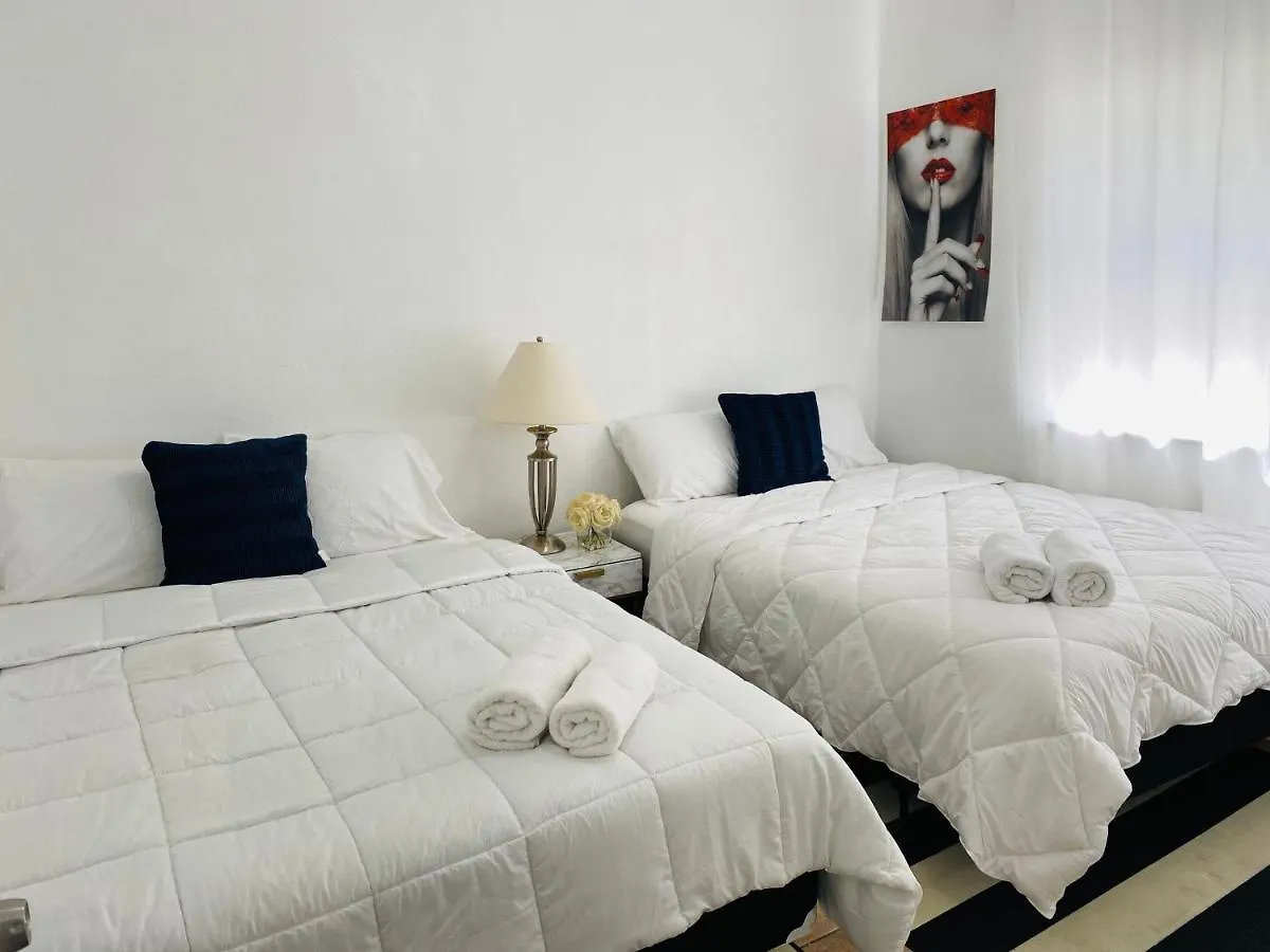 Xanadu 10 Mins To South Beach! 3 Bedroom וילה *