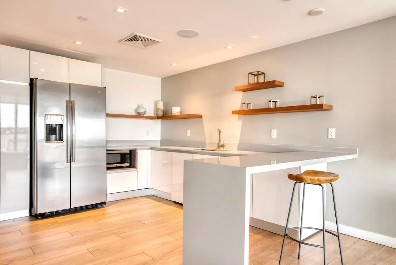 Coral Gables 2br W Pool Gym Nr Miracle Mile Mia-76 דירה מיאמי