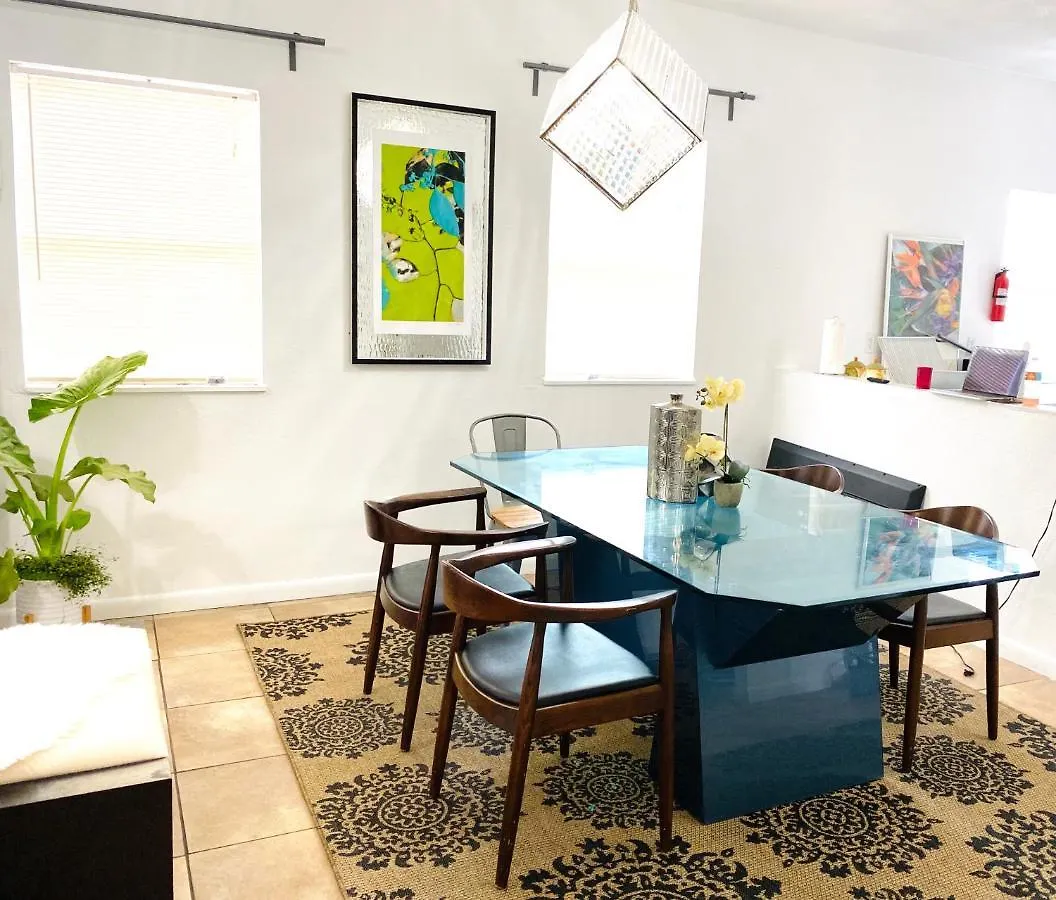 Xanadu 10 Mins To South Beach! 3 Bedroom וילה