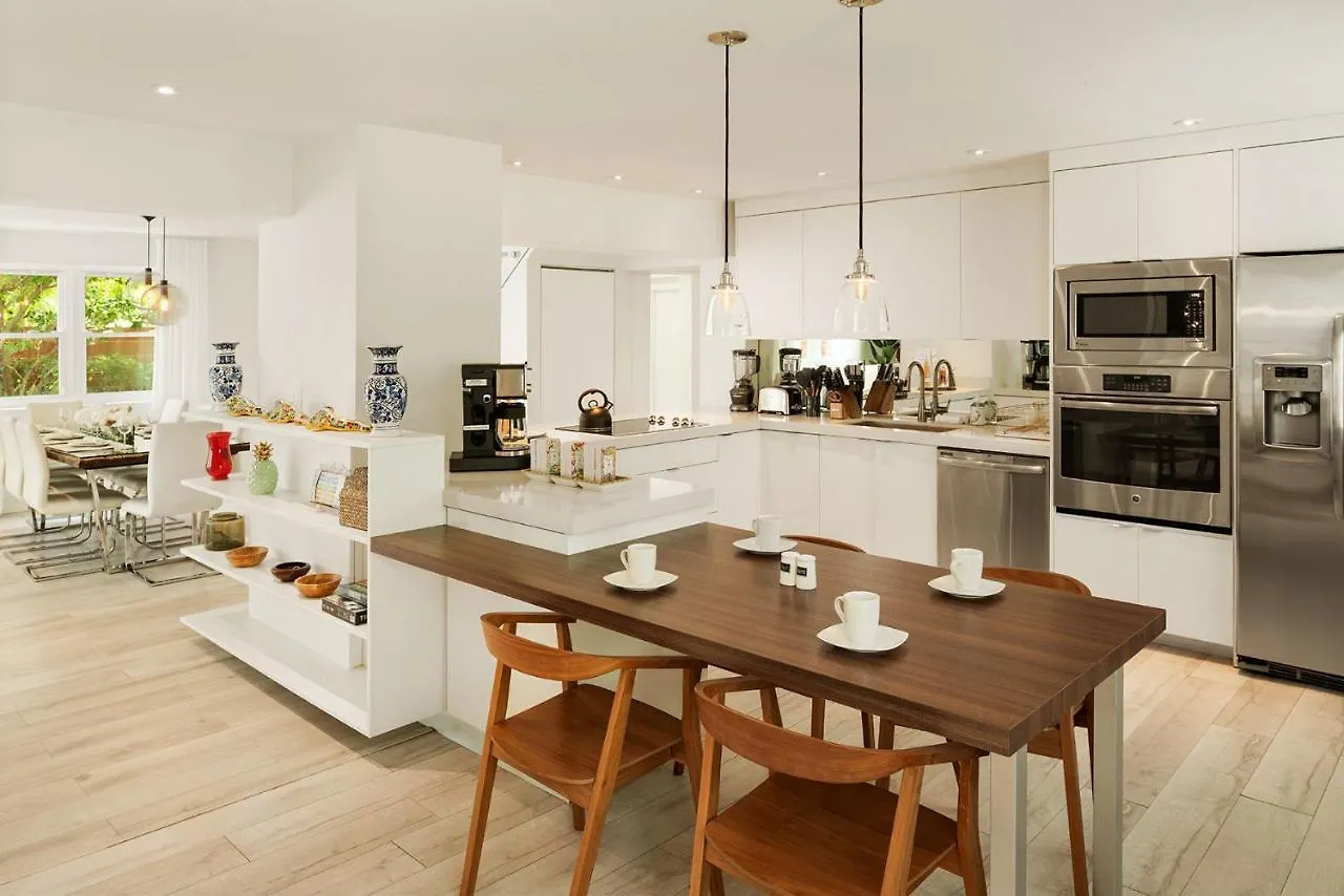 Oasis Vista Luxury Villa! 10 Min From Beach, Private Gym, Location! Villa Miami