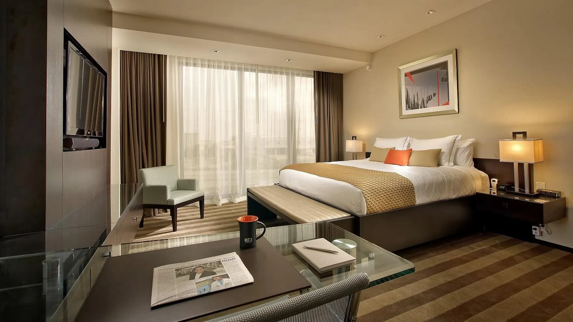 Hotel Eb Miami Airport