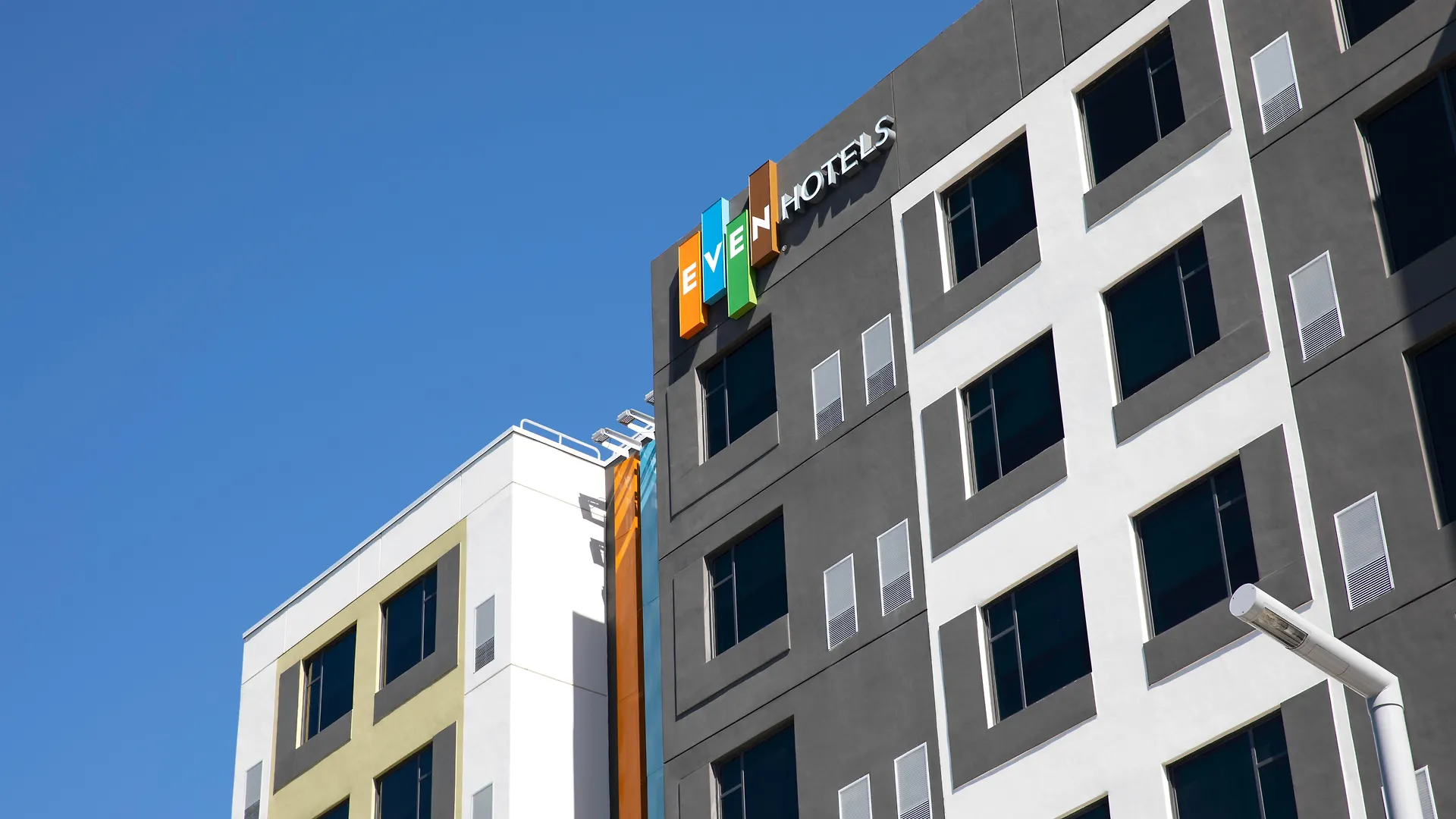 Hotell Even - Airport By Ihg 3*