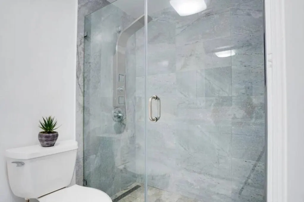 公寓 Chic Penthouse: 3br X Pool X Gym X 2 Parking Spots