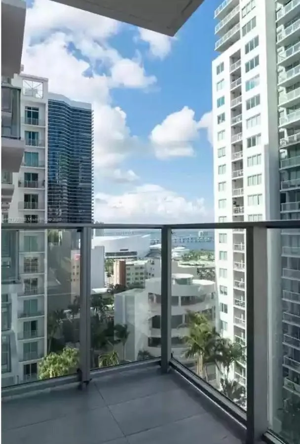 Aparthotel Downtown Comfy Condo-hotels In A Luxury Modern Building Miami