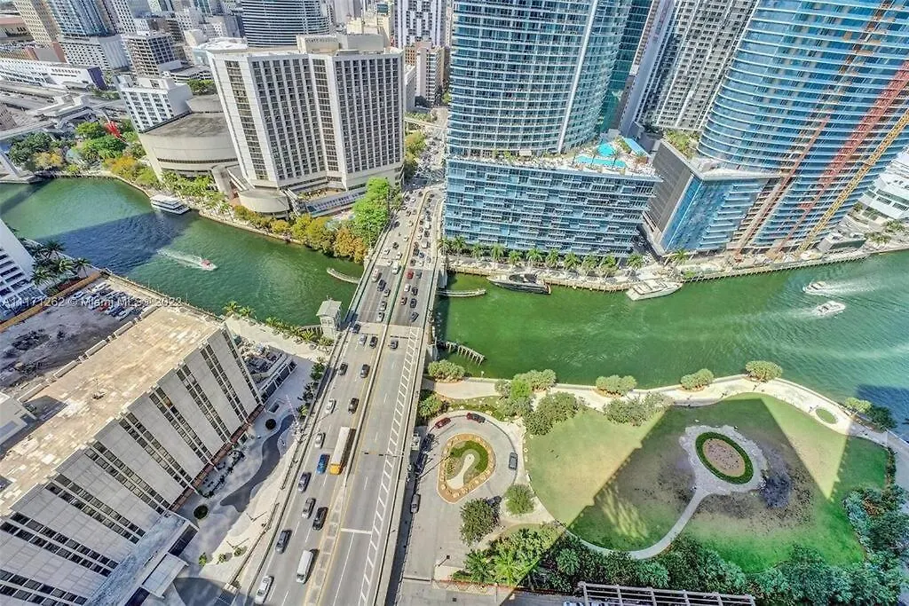 Waterfront Luxury 2 Bedrooms Iconbrickell Appartement