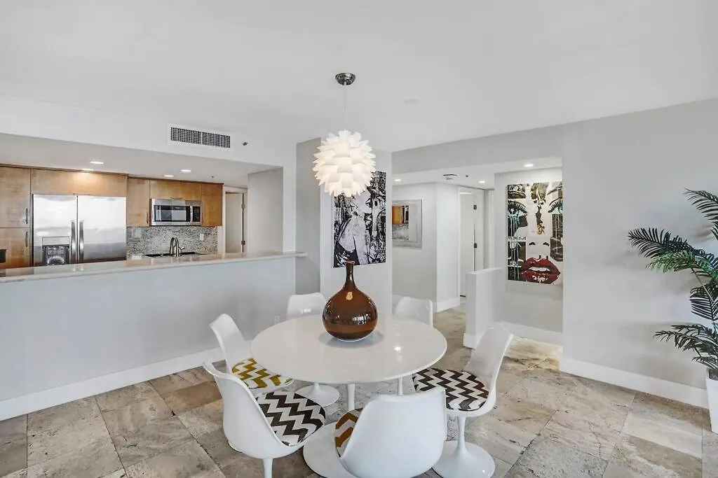 The Audrey! Penthouse With Direct Water Views! マイアミ