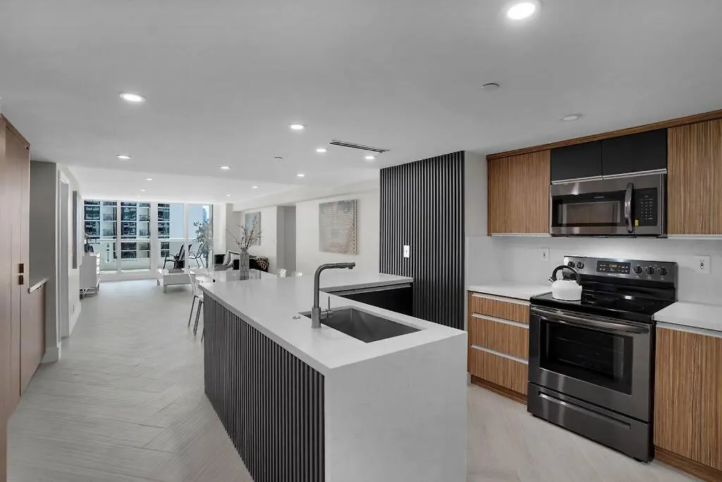 Apartment Visions! Water And Skyline Views! Brand New Miami