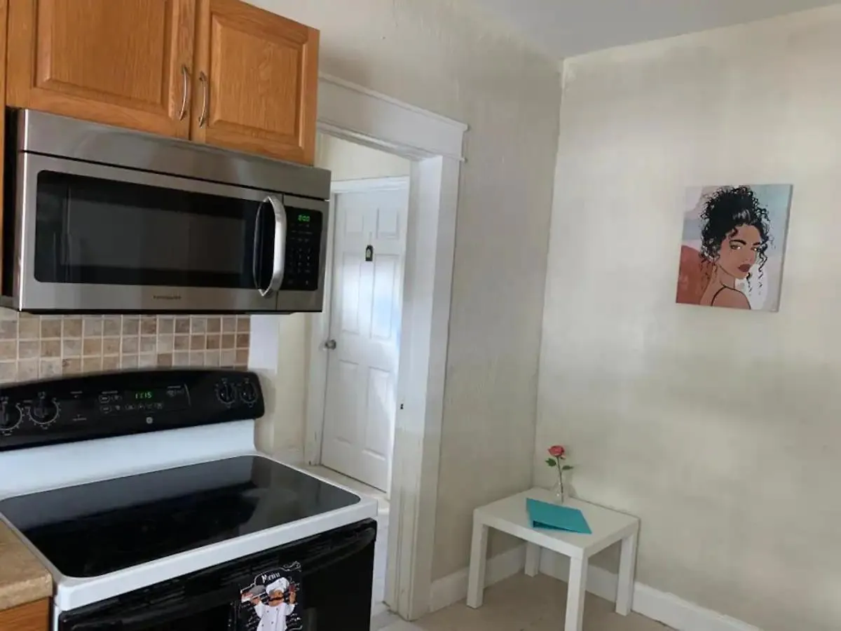 Gorgeous Private Room, Near The Airport - Free Parking - 02 Homestay Miami
