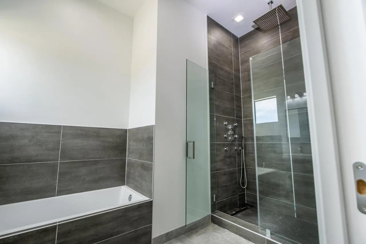 Prázdninový dům Modern 4-bedroom Townhouse With Pool! Miami