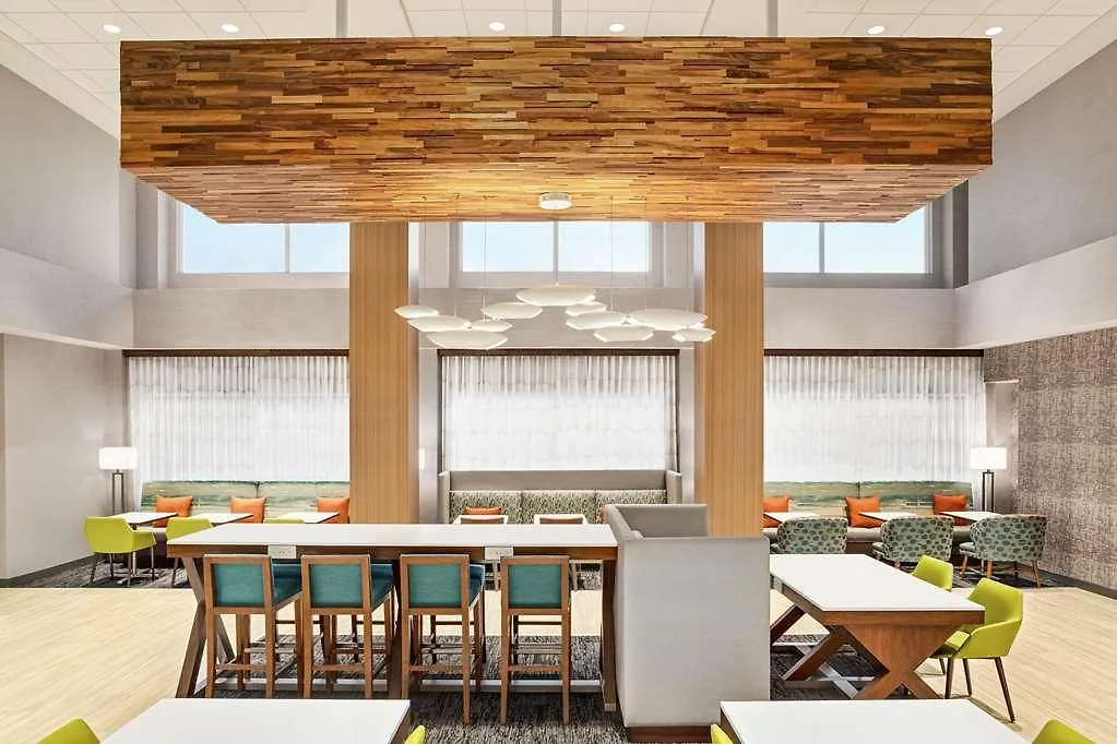 Hotel Hampton & Miami, Kendall, Executive Airport Country Walk
