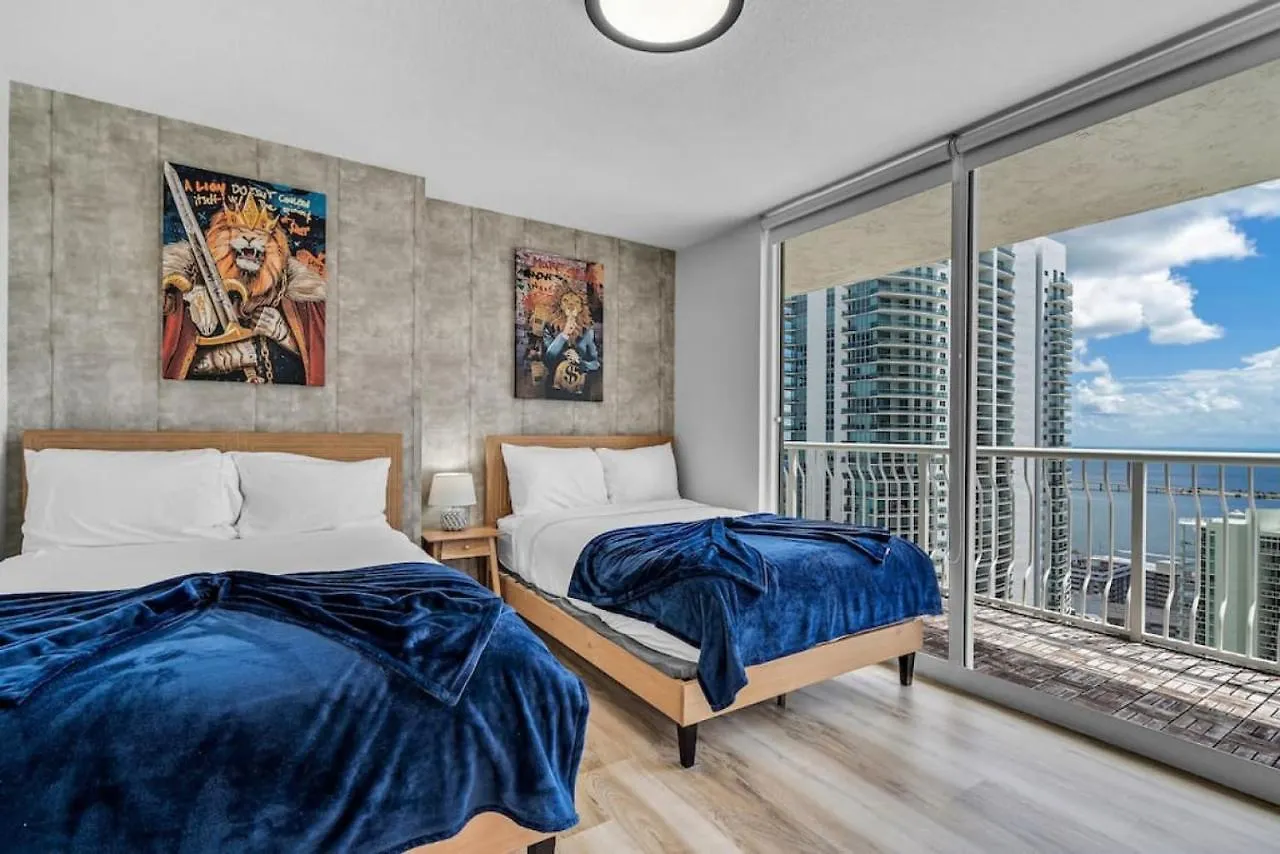 Dreamy Oceanfront Highfloor Corner Unit 2and2 Den